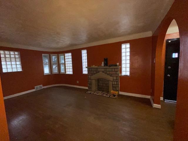 Foto del edificio - 6538 Woodrow Avenue