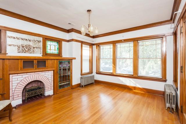 Building Photo - 5 bedroom in CHICAGO IL 60639