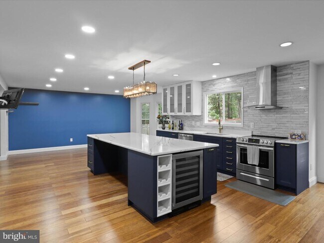 Foto del edificio - 1012 Richmond Dr