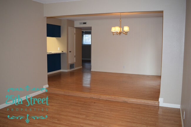 Building Photo - 2789 Kerria Way