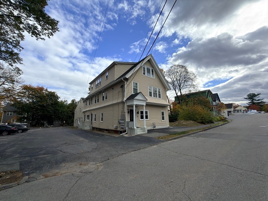 Primary Photo - 91 Alvarado Ave