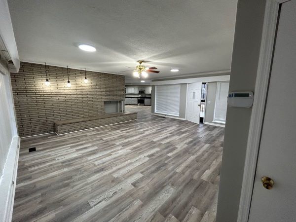Foto del edificio - Lenoir City 3bd/2.5ba brick ranch with lar...