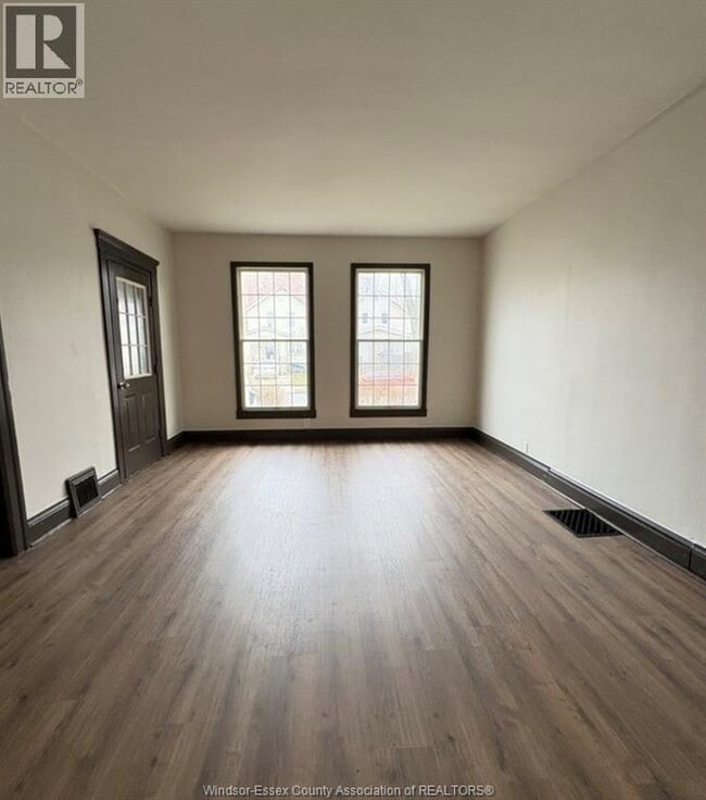 Building Photo - 1011 Windsor Ave