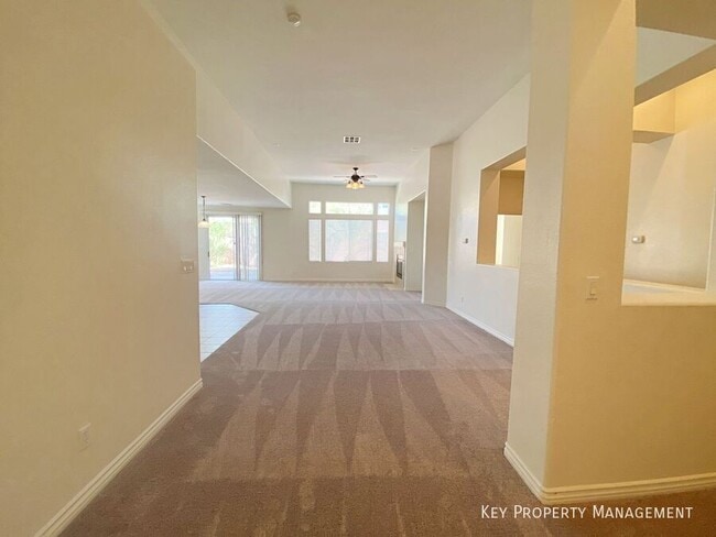 Foto del edificio - 3950 Kristina Lynn Ave