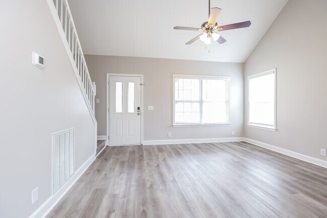 Building Photo - 1505 Brass Oak Trace