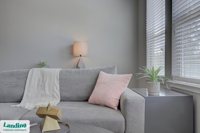 Building Photo - 1111 Austin Hwy