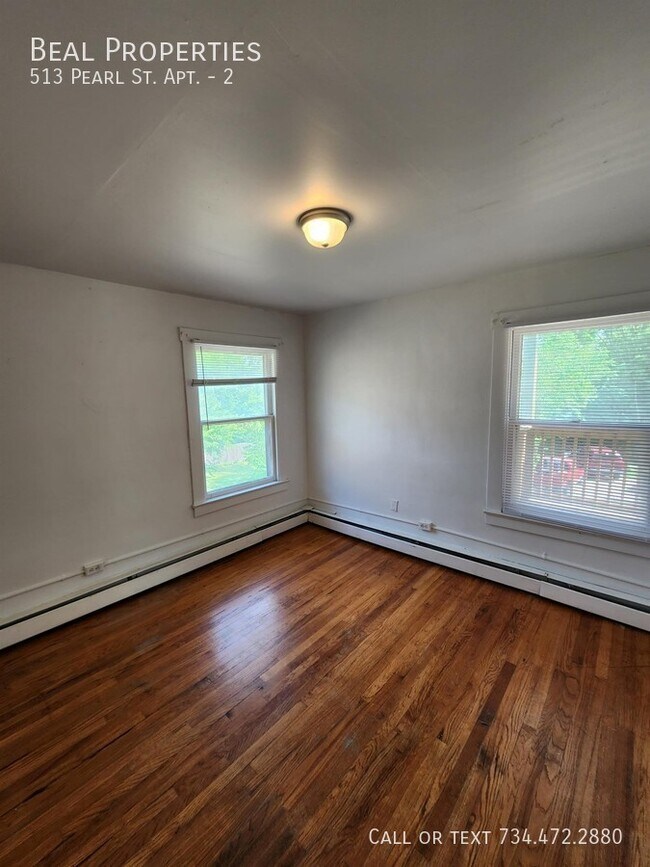 Building Photo - 513 Pearl St