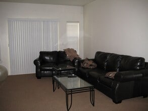 Building Photo - 389 Belmont Pl