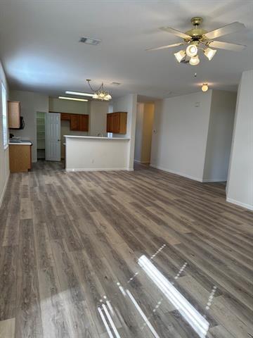 Building Photo - 3404 Paradise Valley Dr