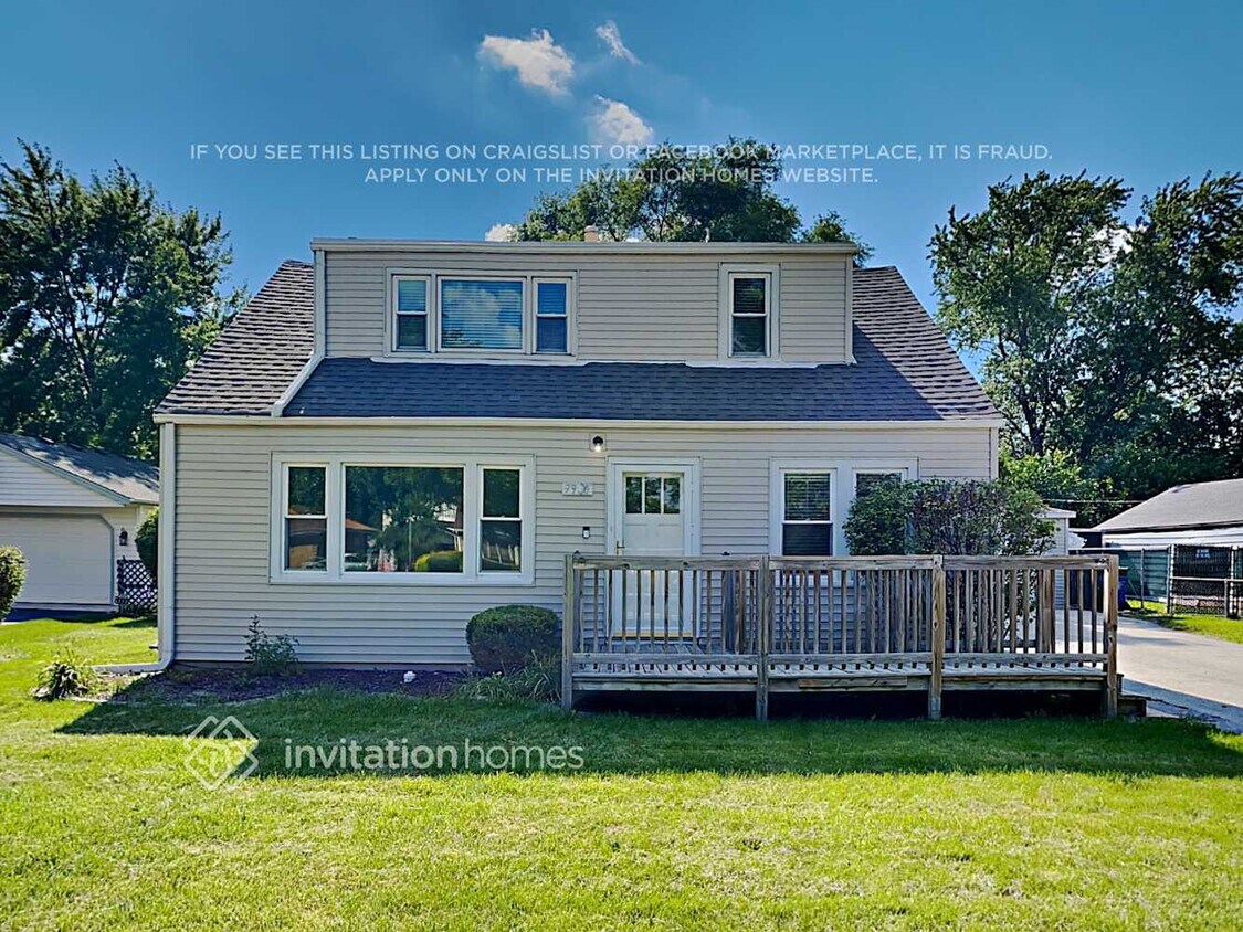 Foto principal - 7930 Long Ave