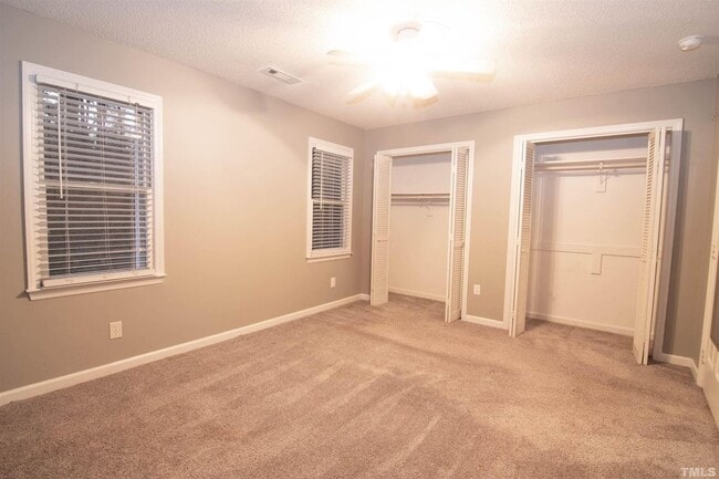 Building Photo - 4658 Fawnbrook Cir