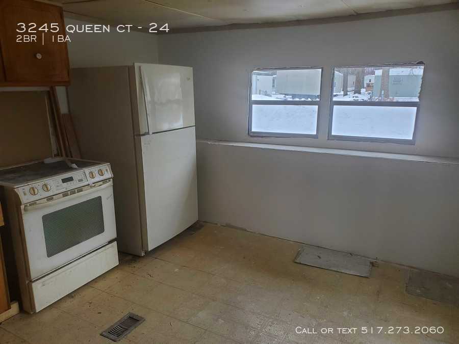 Foto del edificio - 3245 Queen Ct