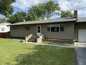 Building Photo - 1436 Avenue D