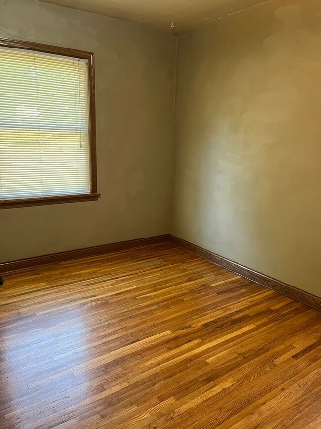 Foto del edificio - 868 20th Ave SE