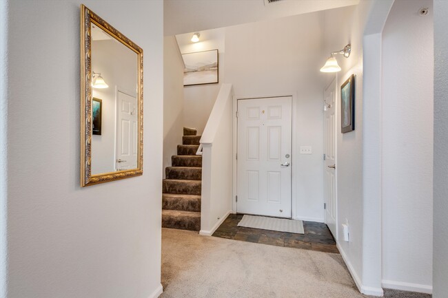 Entryway - 3035 Blue Sky Cir