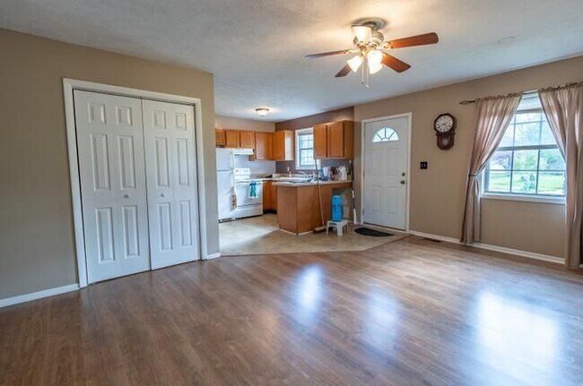 Foto del edificio - 5510 Old Mill Ct