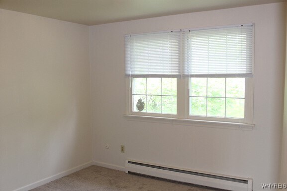 Foto del edificio - 21 Vinson Ave