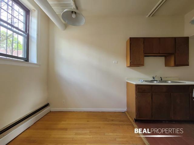 Foto del edificio - 1 bedroom in CHICAGO IL 60657