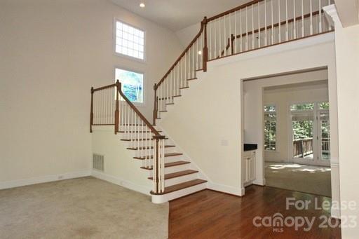 Foto del edificio - 3117 Lakewood Edge Dr