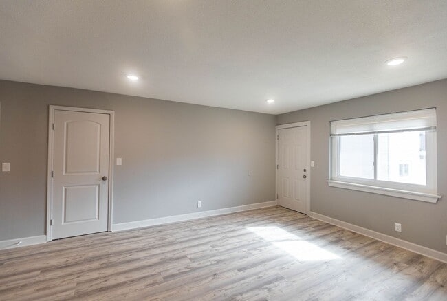 Interior Photo - Shawnee Apartments