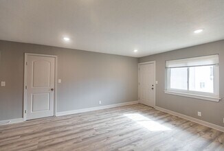 Interior Photo - Shawnee Apartments