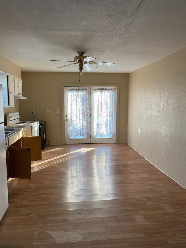 2 BEDROOM 2 BATHROOM HOUSE FOR RENT House Rental in Lebanon, MO