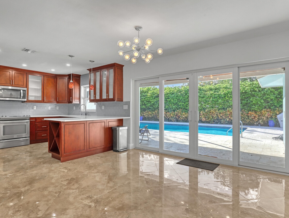 Foto principal - 1298 NW 4th St