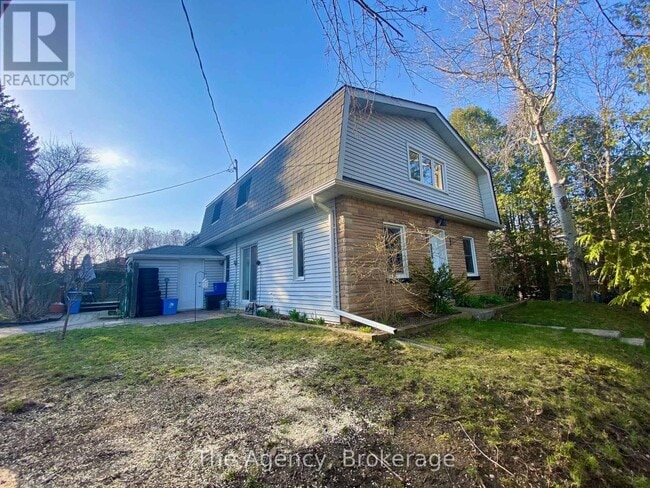 Building Photo - 45 Wellington Rd 124