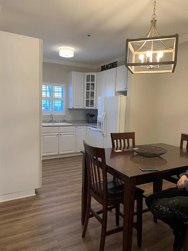 Foto del edificio - 2721 Linmar Ave