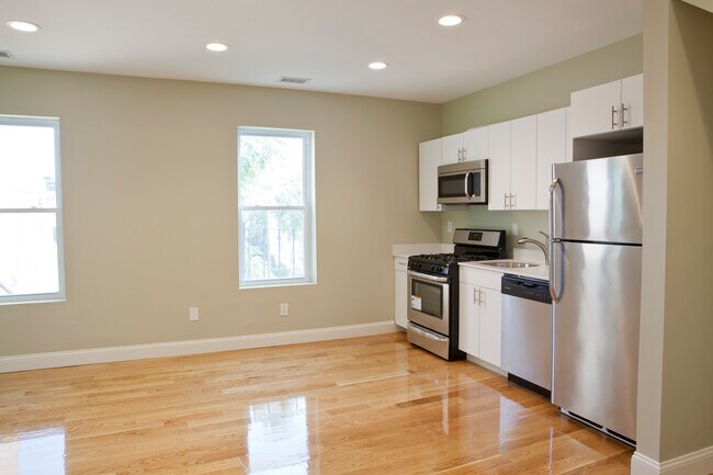 Foto del edificio - 4 Kearsarge Ave