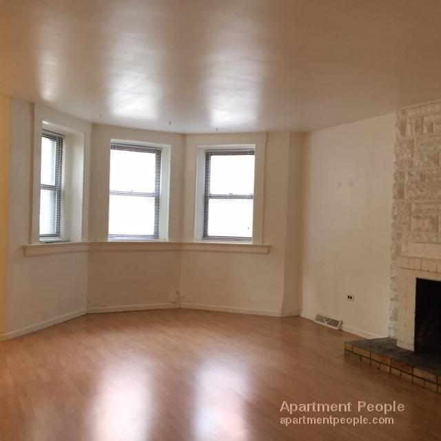 Building Photo - 1944 N Lincoln Ave