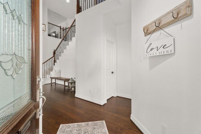 Foto del edificio - 27121 Holtwood Grove Rd