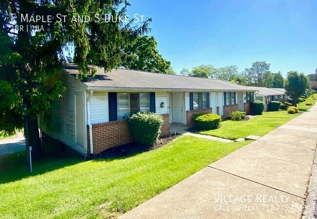 Foto del edificio - 451 E Maple St