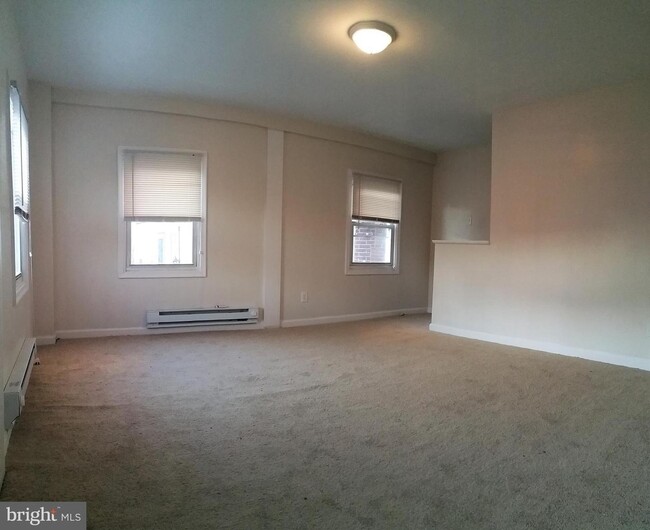 Foto del edificio - 6143 Limekiln Pike