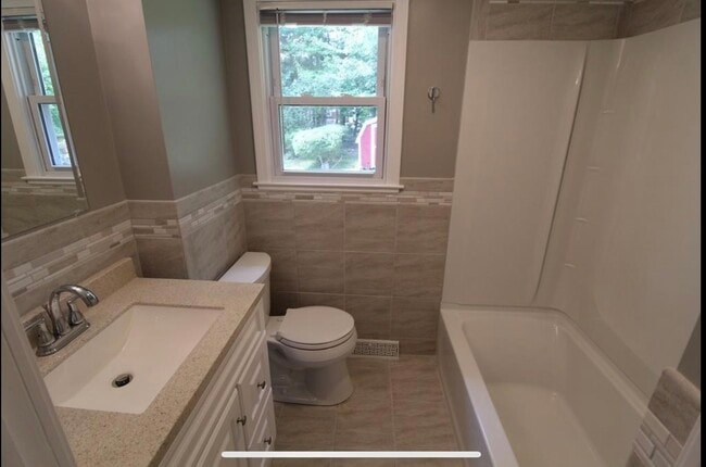 Bath room - 23 Paulson Dr