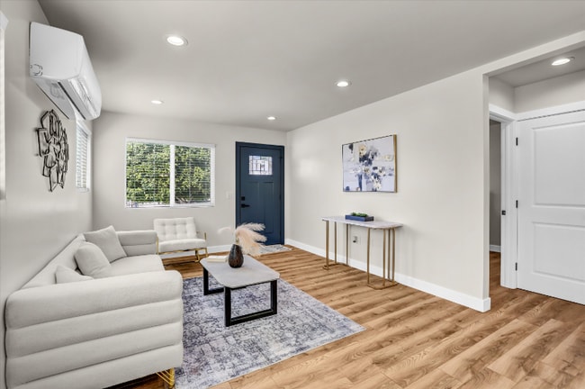 Building Photo - 4115 Wabash Ave