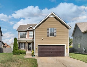 Building Photo - 3687 Fox Tail Dr