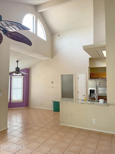 Building Photo - 7221 Canyon Run Dr