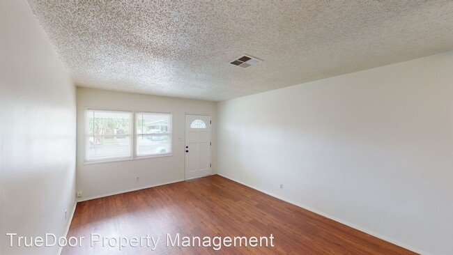 Building Photo - 3 br, 1 bath House - 2337 Carol Drive