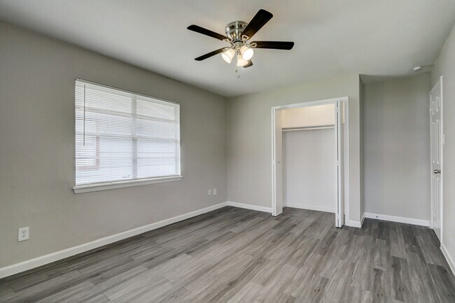 Foto del edificio - Fully Revovated 2 bedroom
