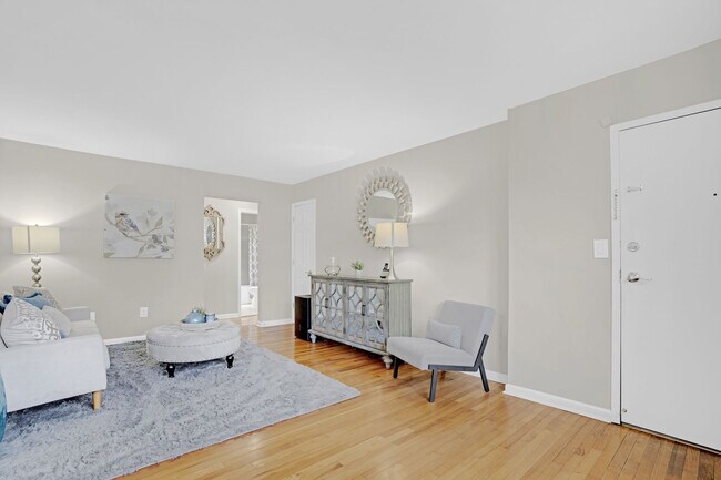 Foto del edificio - Metropark Station Apartments