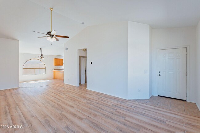Building Photo - 43741 W Wade Dr