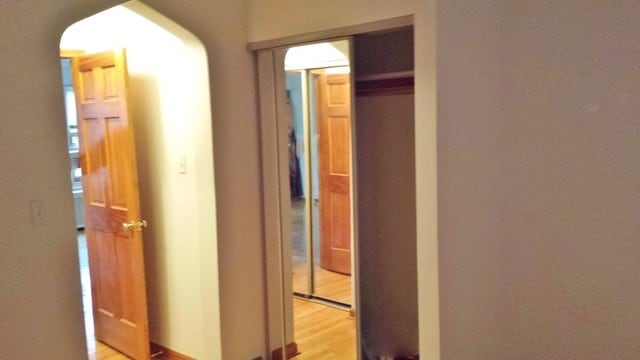 Building Photo - 10907 S Longwood Dr