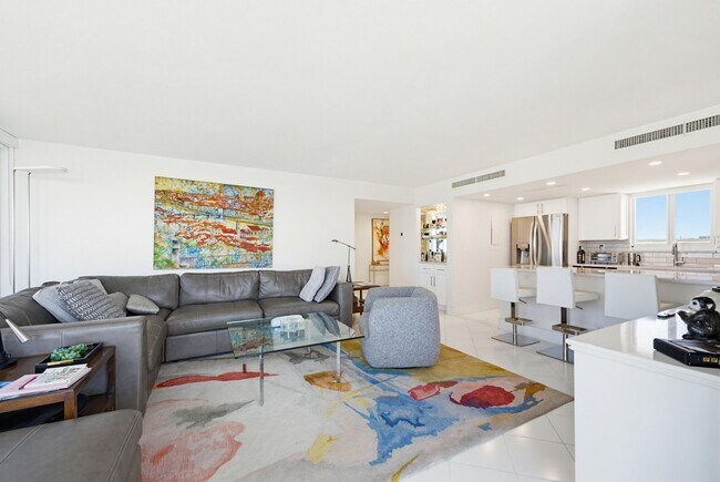 Foto del edificio - 2505 S Ocean Blvd