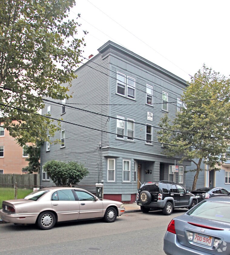 Primary Photo - 50 Plymouth St
