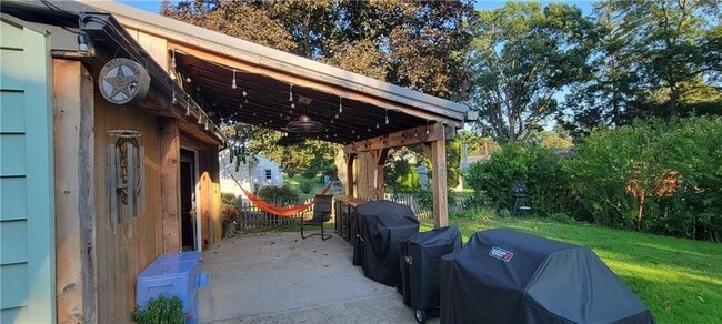 Foto del edificio - 148 Landon Ave