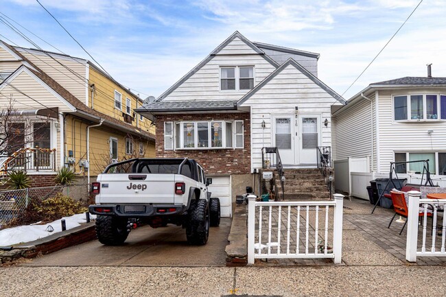 Building Photo - 16 Crossgate Rd