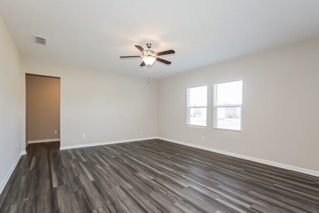 Building Photo - 117 Bentwater Wy