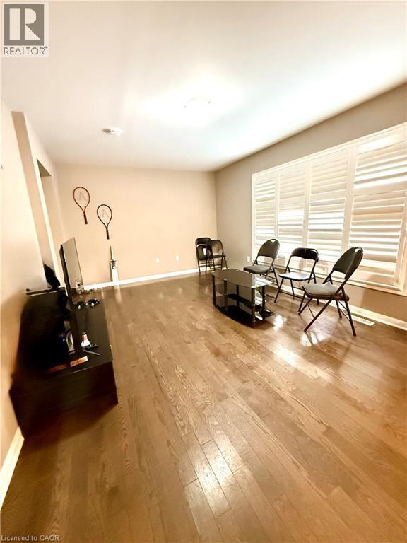 Building Photo - 183 Chase Crescent