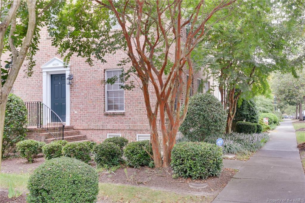 Primary Photo - 4609 Town Creek Dr
